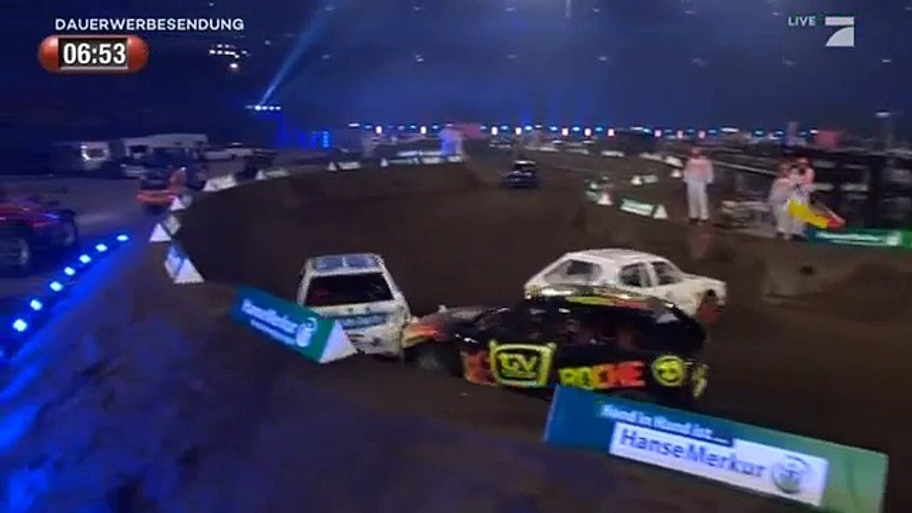 Joyce Auto in Flammen | Stock Car Crash Challenge 2015