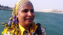 الاذاعية سميرة أبو طالب بالاذاعة المصرية خلال جولة بحرية بقناة السويس الجديدة يونيو2015