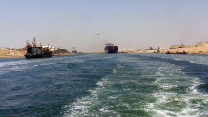 عبور اول سفينة لقناة السويس الجديدة 25يوليو2015