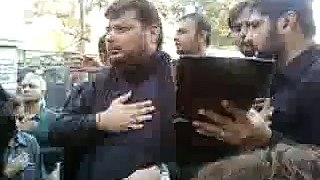 Haram Ka Qafla Lut By Furqan Mujtaba (Anjuman E Moin Ul Aza) Live @ Markazi Juloos Chehlum, Karachi, 2011