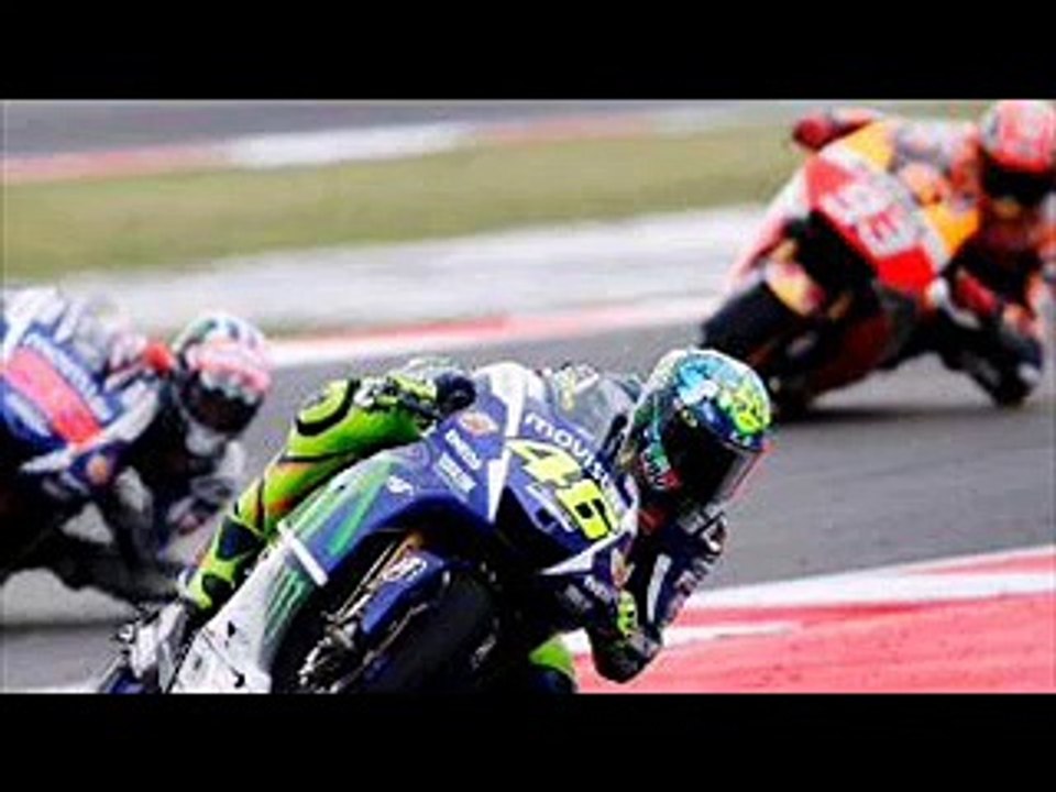 MotoGP Aragon: Jorge Lorenzo wins as Marc Marquez crashes out