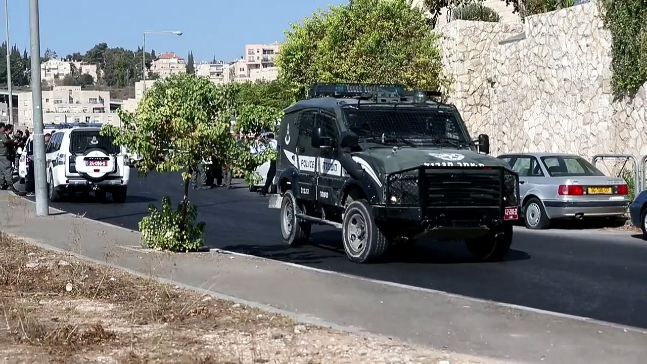 Zwei Palästinenser nach versuchten Messerangriffen erschossen