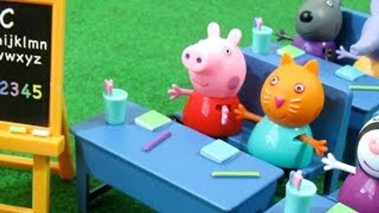 Peppa Pig Classroom Playset Bandai - Juguetes de Peppa Pig