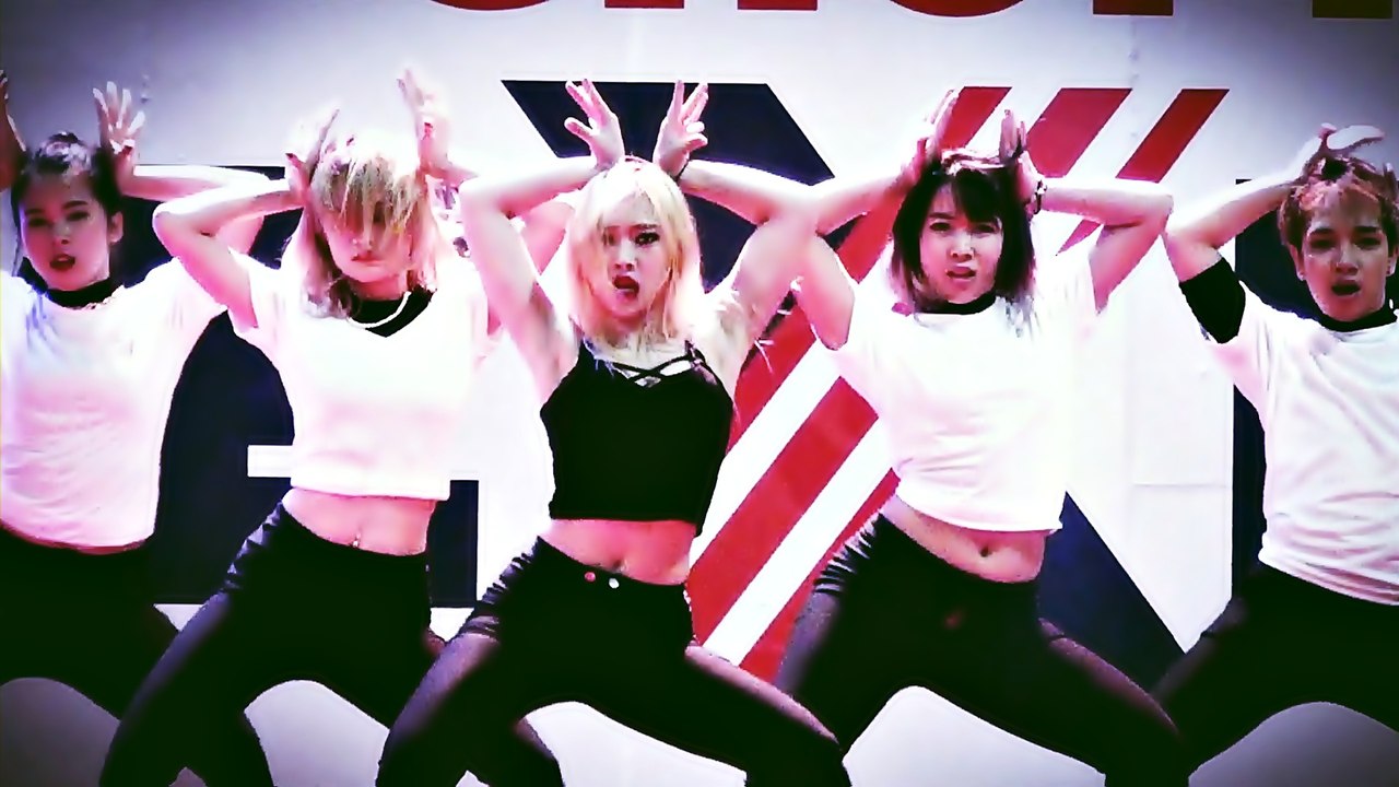 "DJR(Dance จรัส)" cover "RHYTHM TA(iKON)+Roll Deep(HyunA)+Crazy(4minute) @ Thailand One Stop Shopping Expo 2015 :IMPACT