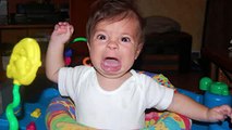 Sinirli bebeklerin komik halleri - Funny videos - Komik videolar
