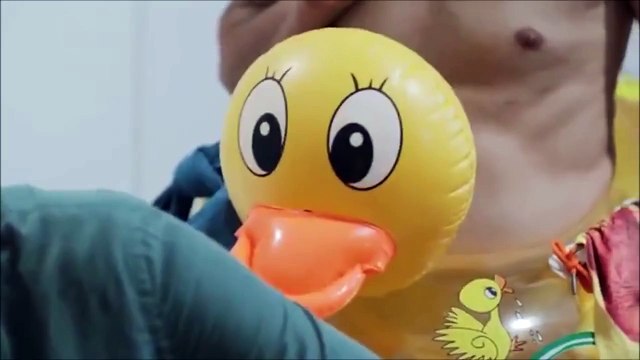 Geniş Aile Yapıştır! 2015 Komedi Film Fragman