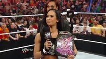 Paige vs. AJ Lee - Divas Championship Match_ Raw, April 7, 2014