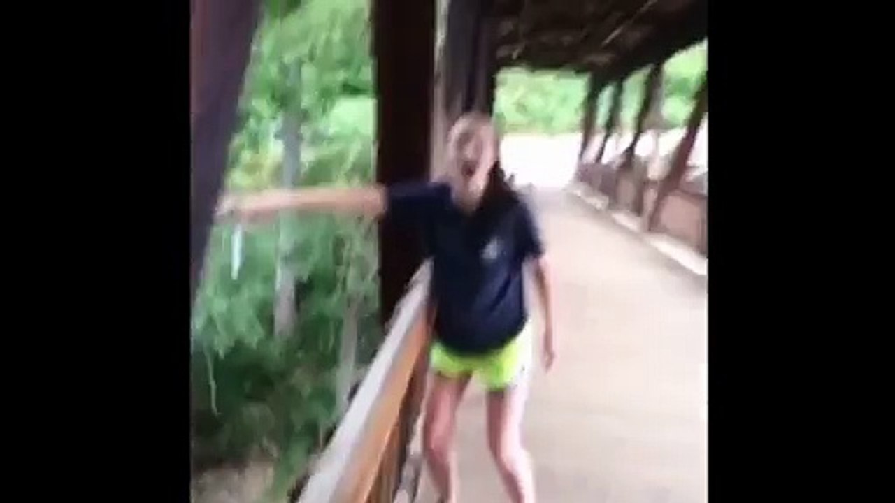 Extreme Phone Pinching