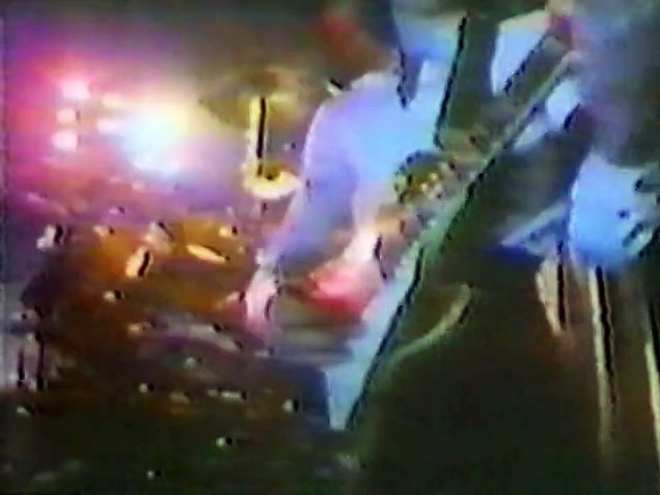 Budgie - Pyramids