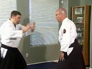 Aikido uke nagashi tenkan p1