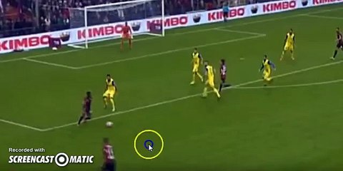 Serge Gakpe Goal - Genoa vs Chievo 2-1 (Serie A) 18102015 (Low)