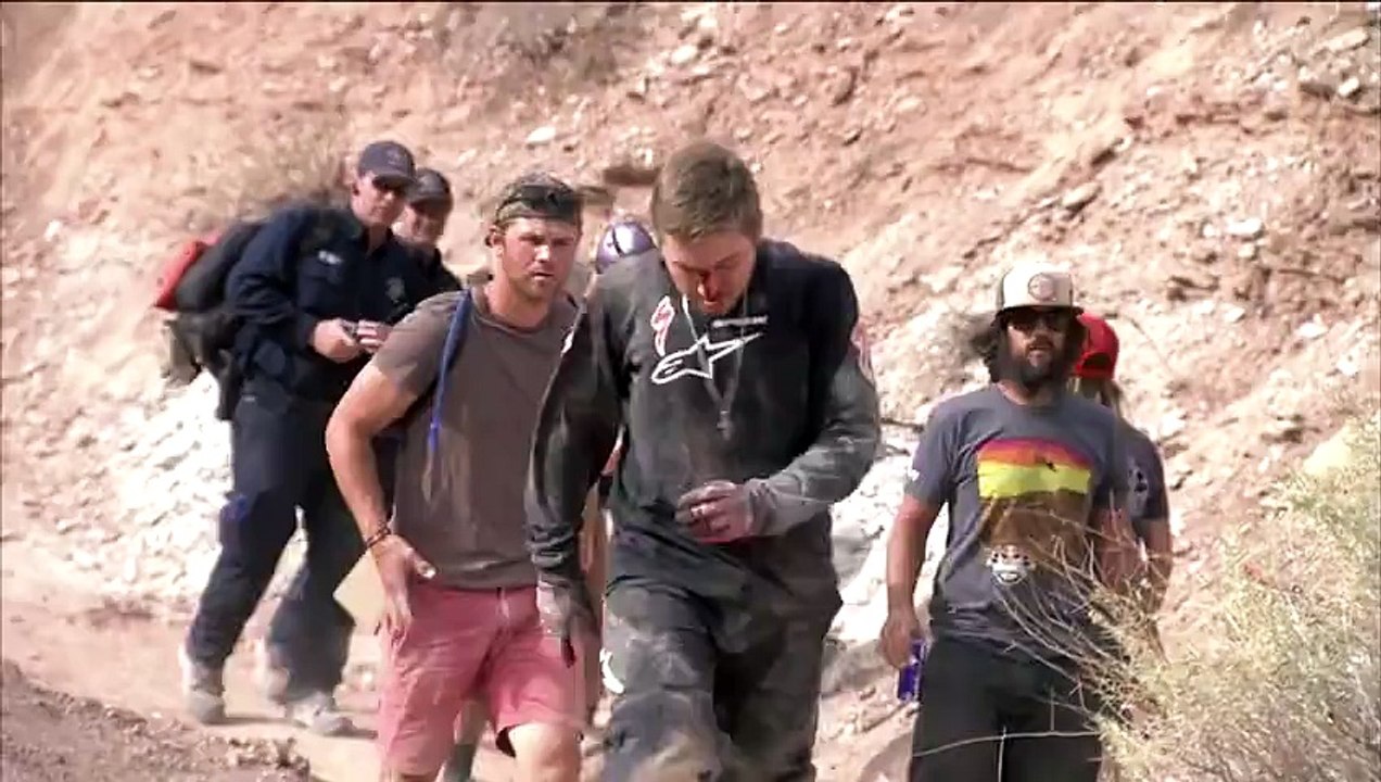 Nicholi Rogatkin termine sa course après une grosse chute