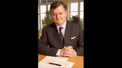 Augustin de Romanet sur CDG EXPRESS + Aménagement autour des gares 16 Octobre 2015 (Document Europe1)