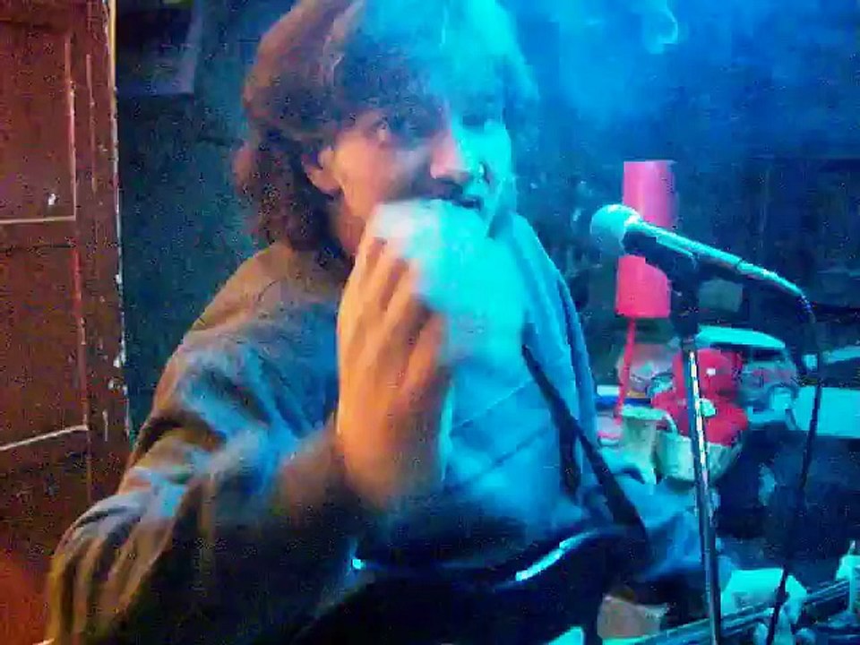 Thierry chante L'amour à tout casser Johnny Hallyday