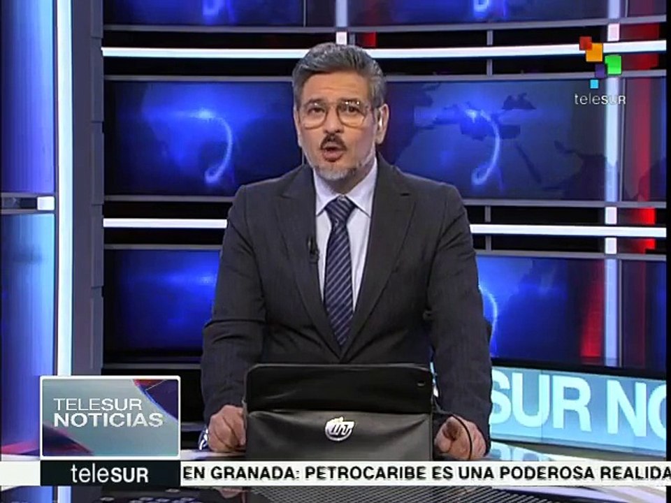 Puerto Rico entregará Compañía estatal de electricidad a Fondos buitre