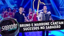 Bruno e Marrone cantam sucessos no Sabadão