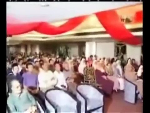 How Did Dr Zakir Naik Mother Born Bought Up Him With All Studies - Dr Zakir Naik Malaysia 1998