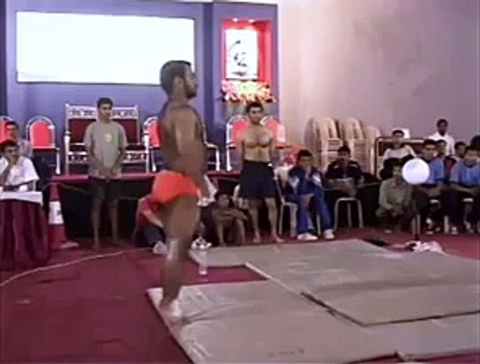 Amazing Indian Pol 2015 Dance