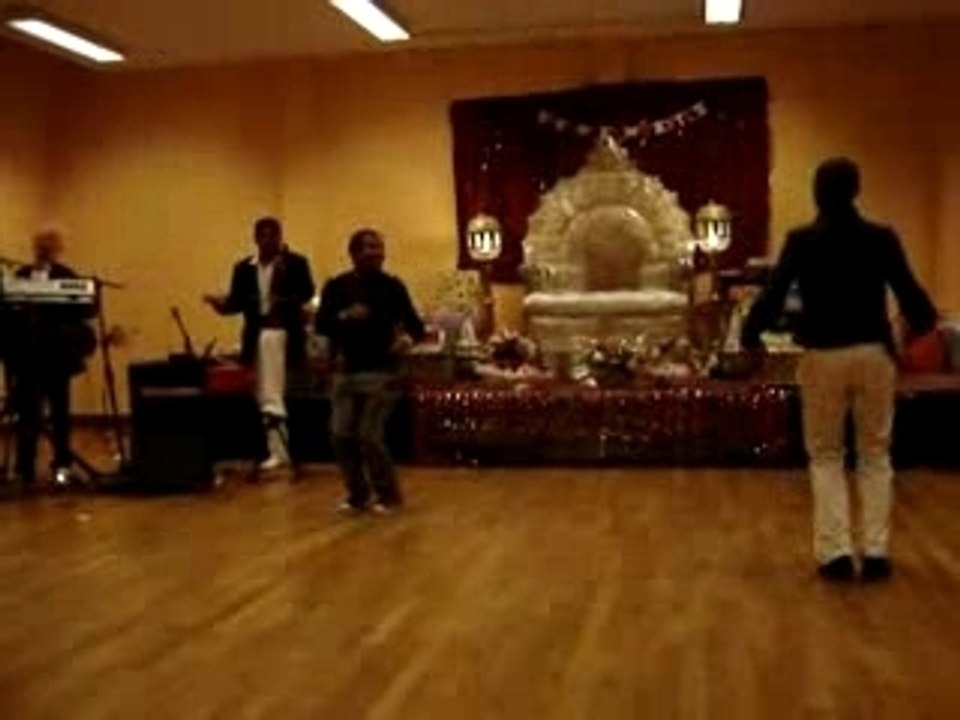 DANSE/DELIRE TRES SPECIAL(E) MADE IN MAROC LOL