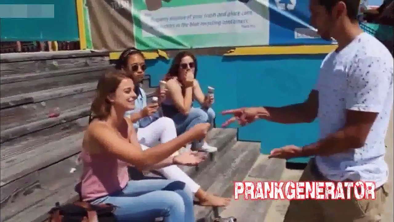 Pegadinha beijando mulheres Super gostosas Beijos com pegada HD/HQ Best Kissing Pranks Of