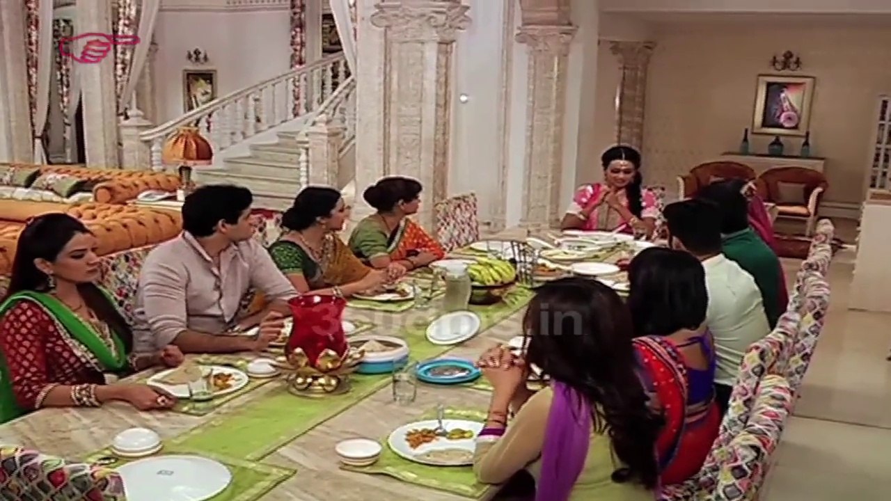 Sasural Simar Ka | Watch 19 October 2015 | Bhardwaj Family To Accept Dayan Indrawati As A BAHU?