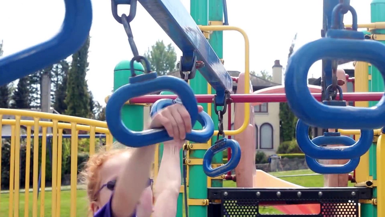 MGMT Kids covered with College everyday sounds!