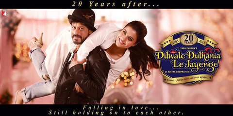 Shahrukh And Kajol Recreated DDLJ Glory !