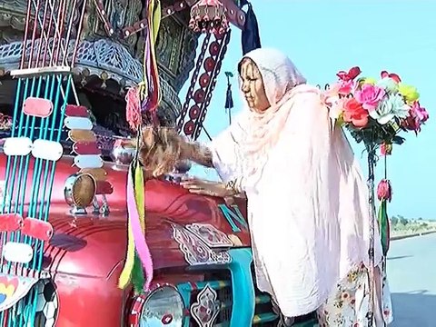 shameem akhter (Pakistani Tujhe Salam) in Nasim Zehra @8