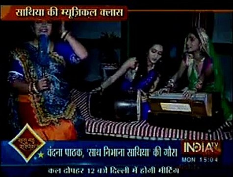 Gopi Ne Kiya Gora Ko Police Ka Hawale Jisse Meera Ne Maara Gopi Ko Thappad - 19 October 2015 - Saath Nibhaana Saathiya