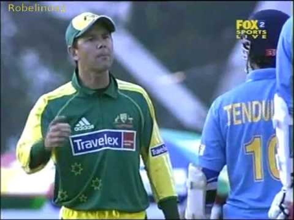 Ugliest incident between Tendulkar and Ponting, Sachin recalled to the wicket, FURIOUS Ponting