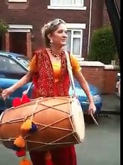 Pakistani funny punjabi girl with DHOOL in UK