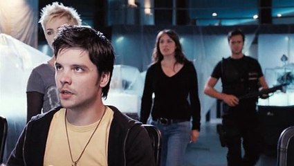 Primeval 03x04 - Gigantické problémy