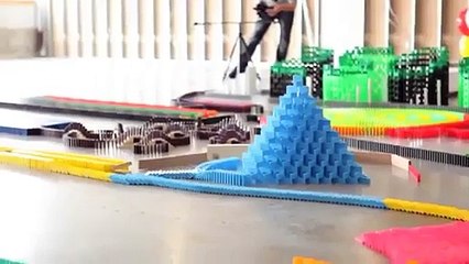 20 yıldır kendi idrarını içiyor! - Funny videos - Komik videolar