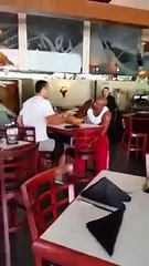 Ağır çekimde dudakların hareketi - Funny videos - Komik videolar