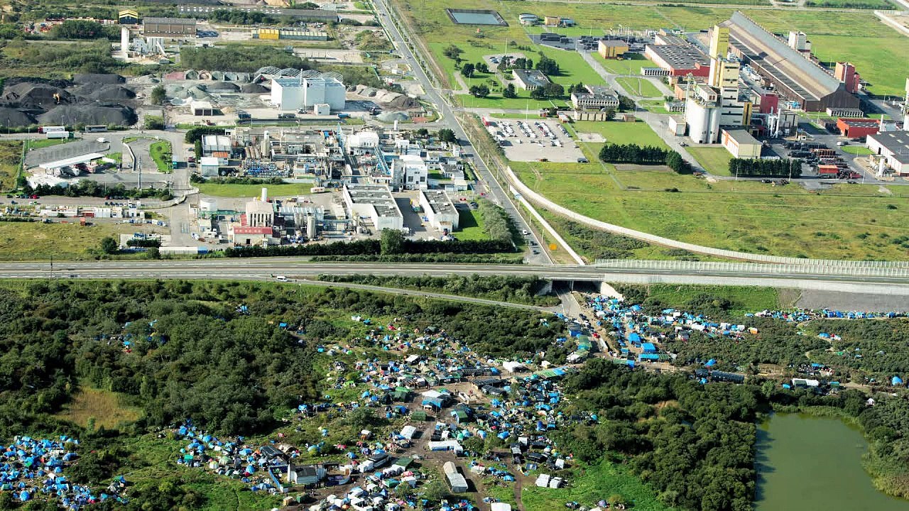 Le bidonville de Calais majoritairement situé en zone Seveso