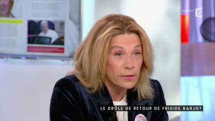Le retour de Frigide Barjot - C à vous - 19/10/2015