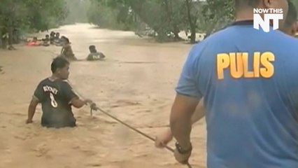 Typhoon Koppu Is Devastating The Philippines