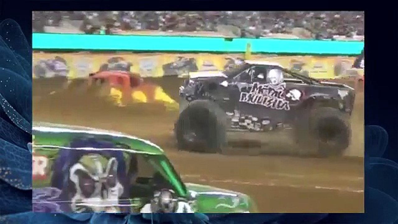 Monster Jam Grave Digger Monster Truck Freestyle from St. Louis