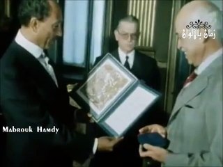 السادات بيهزر مع سيد مرعى اوعى تاخد الشيك