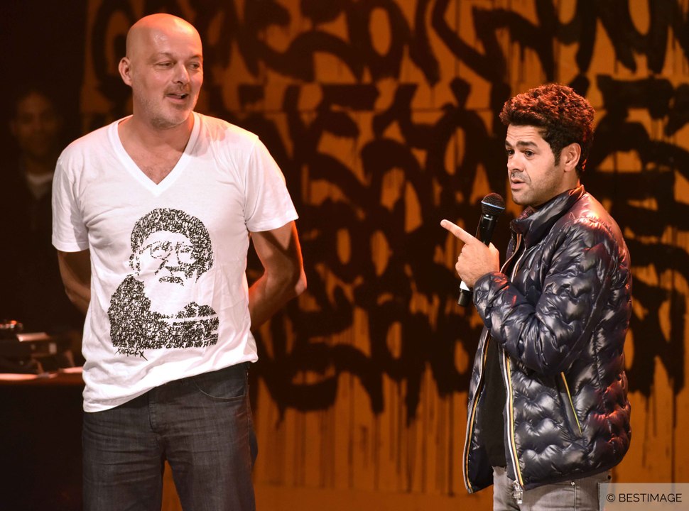 Exclu Vidéo : Jamel Debbouze, Disiz, Mac Tayer interpellent les jeunes lors l'Abbé Road 2 à La Cigale !