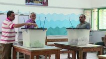مكاتب الاقتراع شبه مهجورة في مصر في المرحلة الاولى من الانتخابات