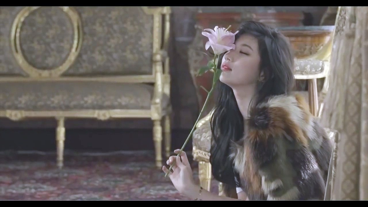 SUZY Bae Su-ji miss A Behind The Scene Photoshoot