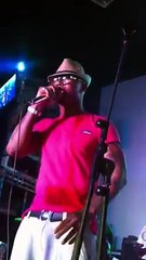 EL HADJ DIOUF prie pour WALY SECK
