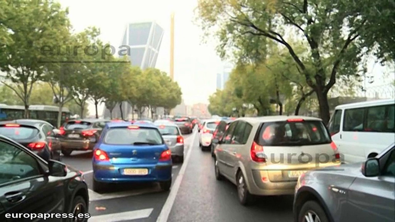 Atascos a primera hora de la mañana en Madrid