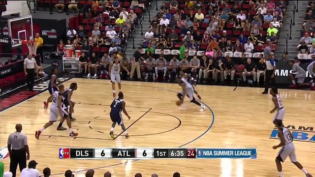 Glenn Robinson İ Throws Down the Monster Jam!