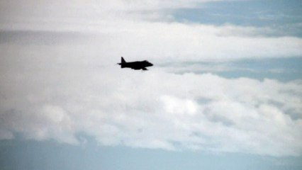 Impresionantes maniobras de un Harrier. #fiestadelcielo #patrullaaguila