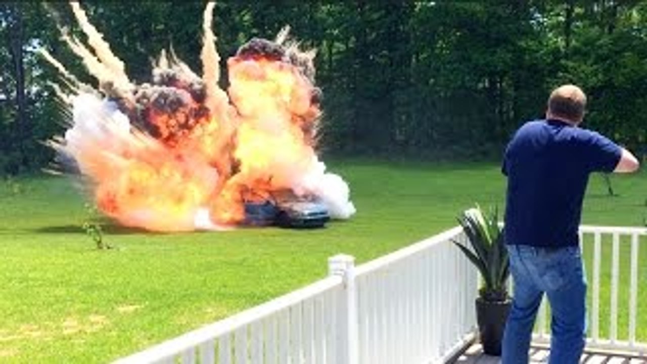 Car Bomb PRANK!!