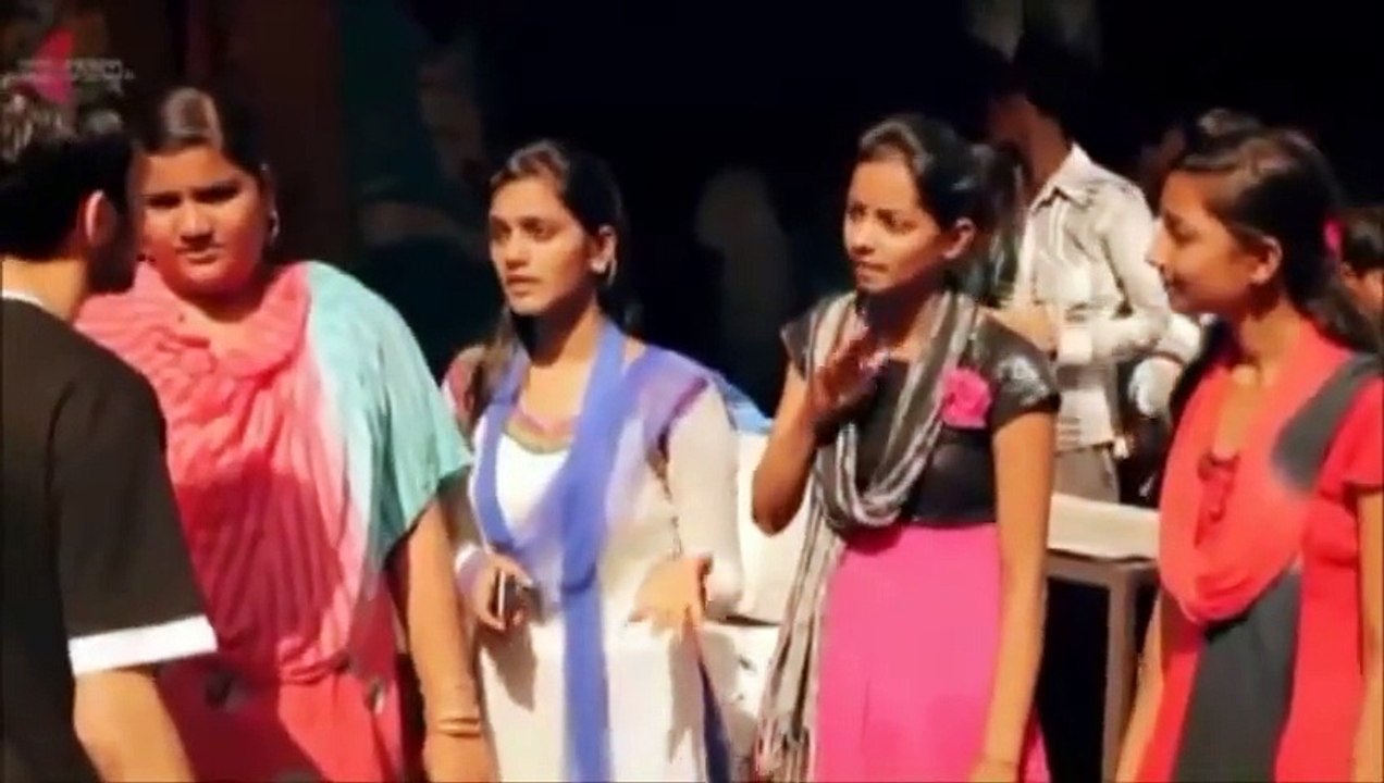 Dynamo Magician Impossible 2015 ¦ New Magic Tricks ¦ Part 1