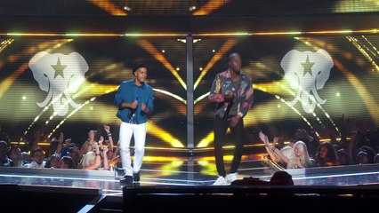 Nico & Vinz - Am I Wrong (live)
