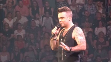 Robbie Williams Gets Accidentally Creepy With A 15 Year Old